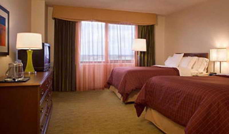 Sheraton Suites Chicago O'Hare Rosemont Pokoj fotografie